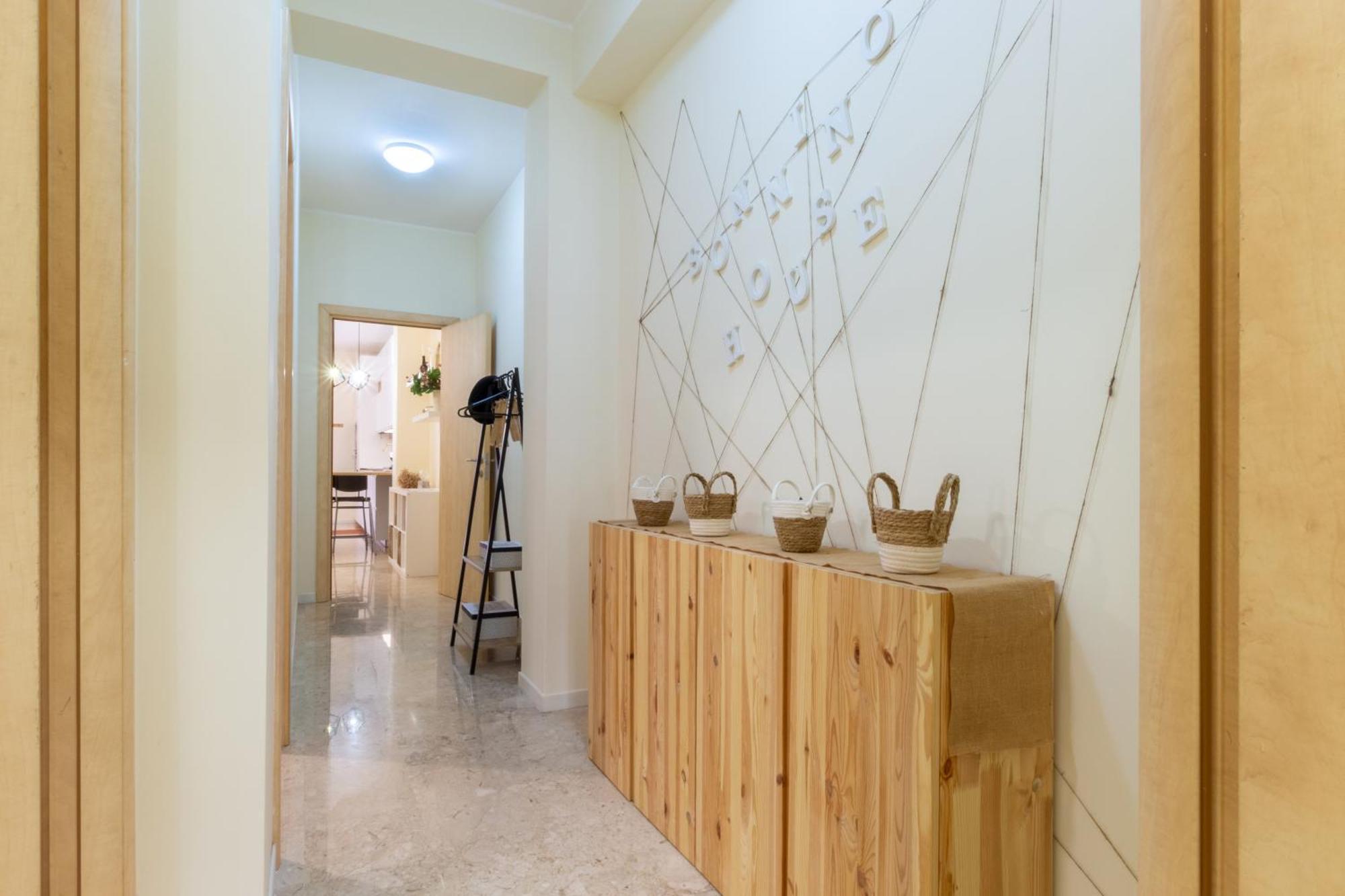 Apartment Sonnino House *
